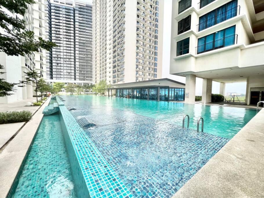 G 1-5Pax Cozy Home Trefoil Setia Alam 100Mps Wifi & Tv Sccc Bagian luar foto